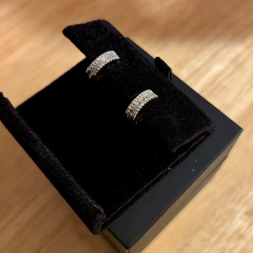 Zales WG Diamond Earrings